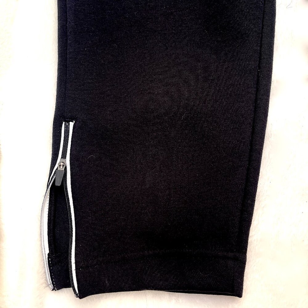 NWT NIKE Croped Jersey High Waist PANT SNKR 884410-010 Black S - Picture 11 of 13
